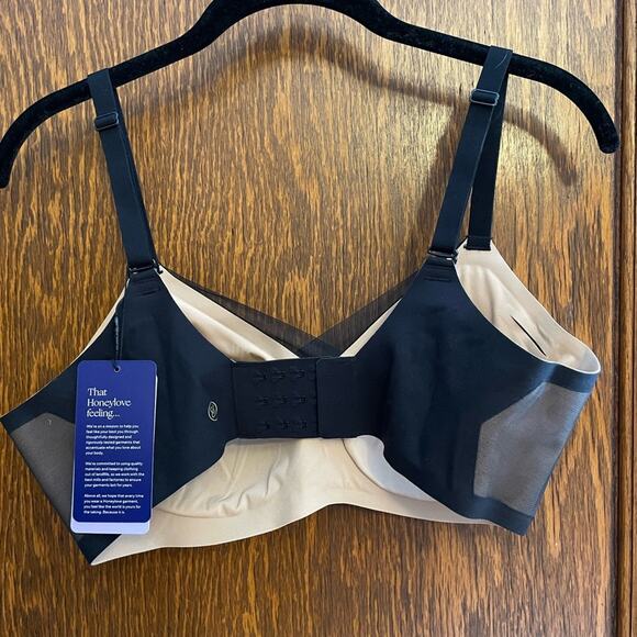 Honeylove Crossover Bra Women's 1X 40 C/D | Black/Tan | Wireless | NWT - Picture 3 of 5